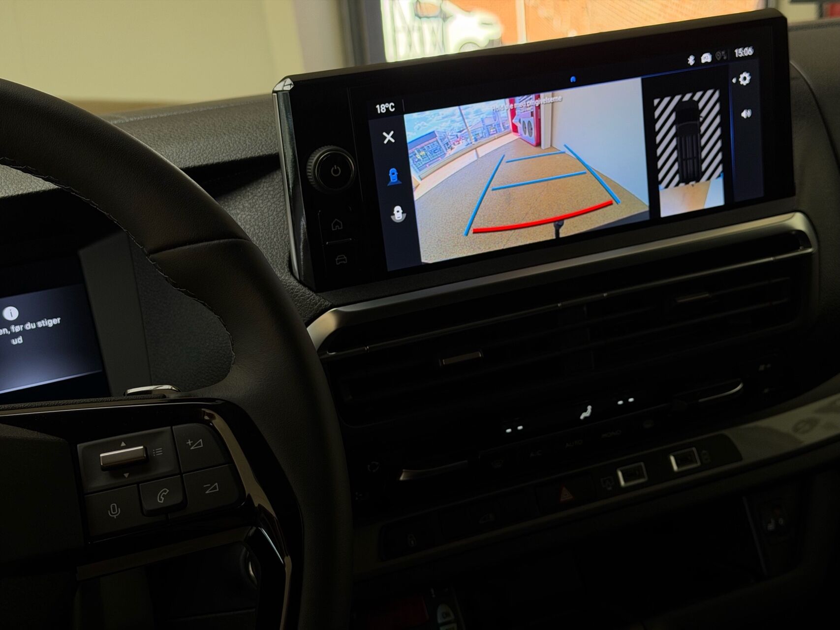 Billede af Opel Vivaro L2 2,2 BlueHDi Innovation 150HK Van 8g Aut.