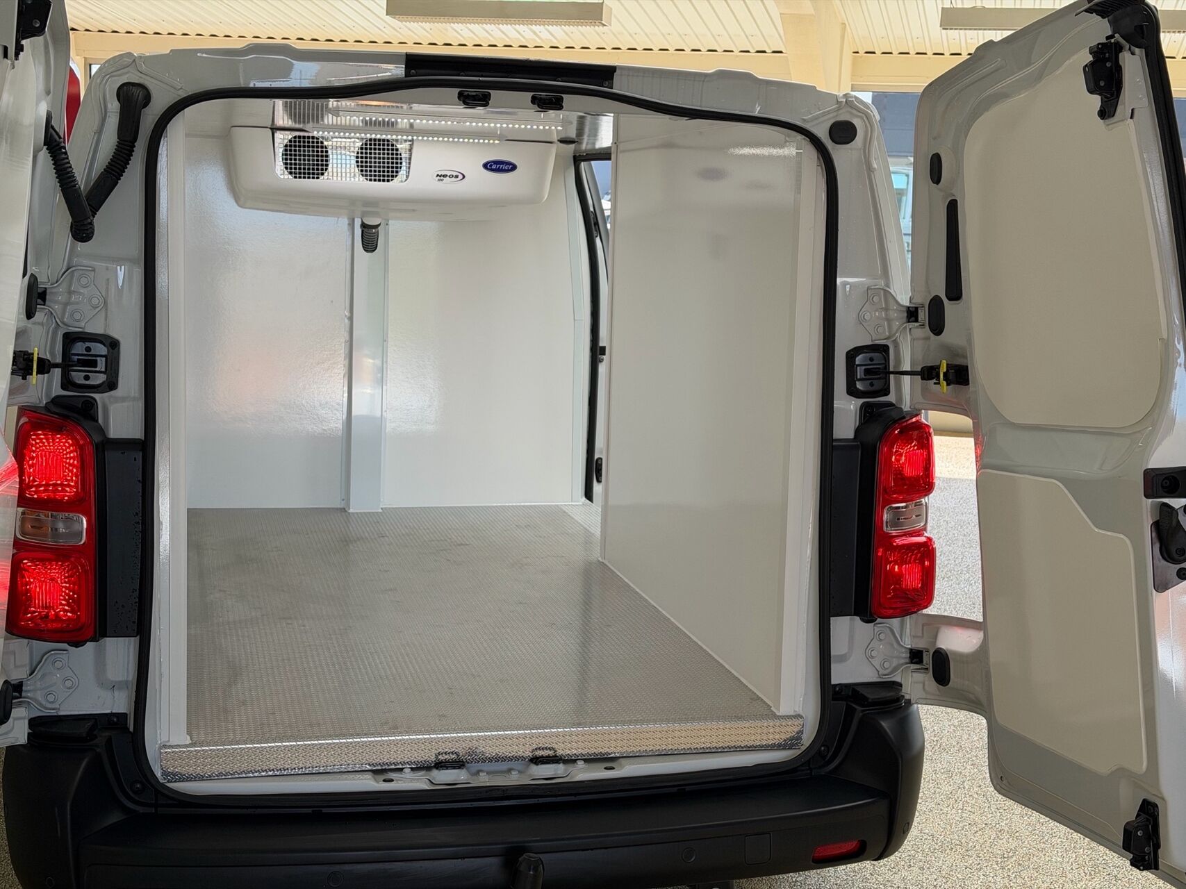 Billede af Opel Vivaro L2 2,2 BlueHDi Innovation 150HK Van 8g Aut.