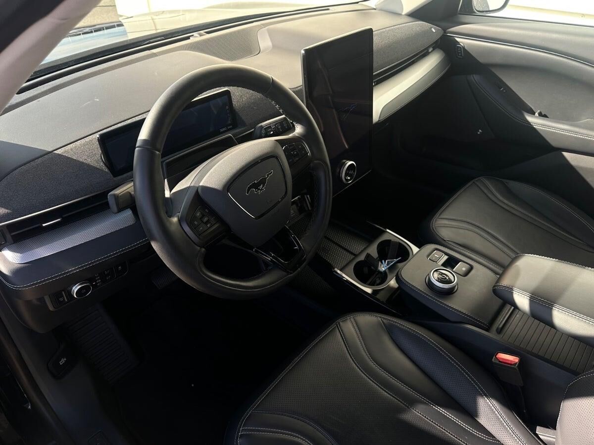 Billede af Ford Mustang Mach-E EL UR 294HK 5d Aut.
