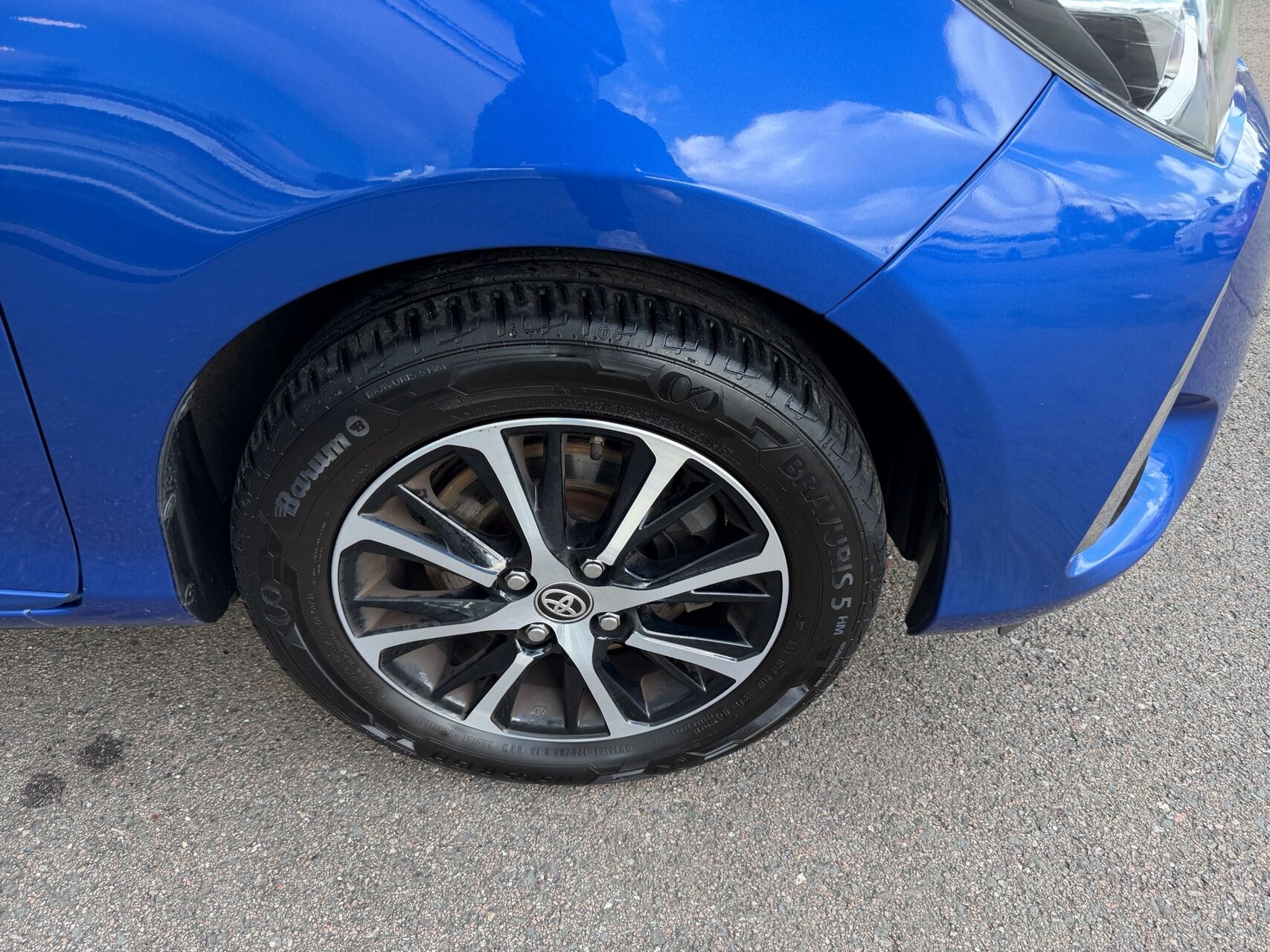 Billede af Toyota Yaris 1,5 VVT-I T3 111HK 5d 6g