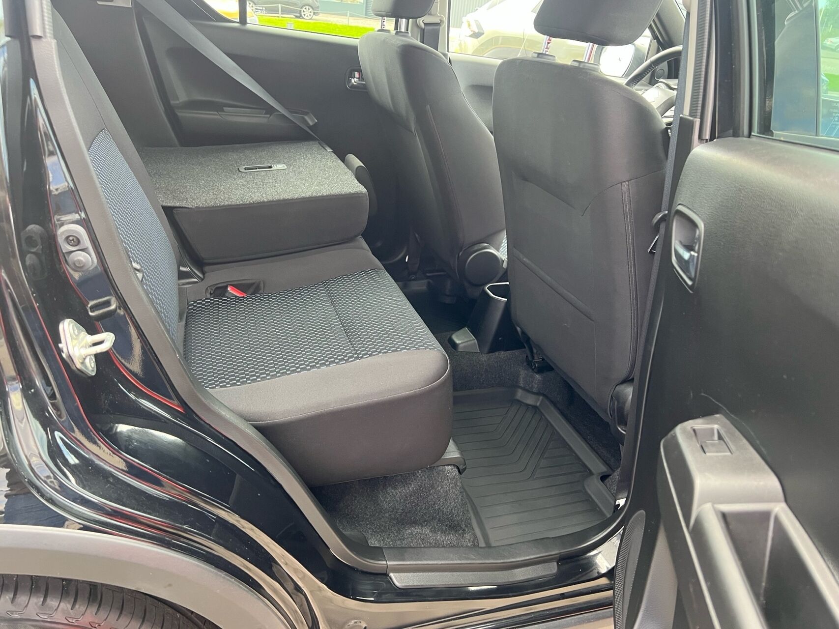 Billede af Suzuki Ignis 1,2 Dualjet  Mild hybrid Adventure 83HK 5d
