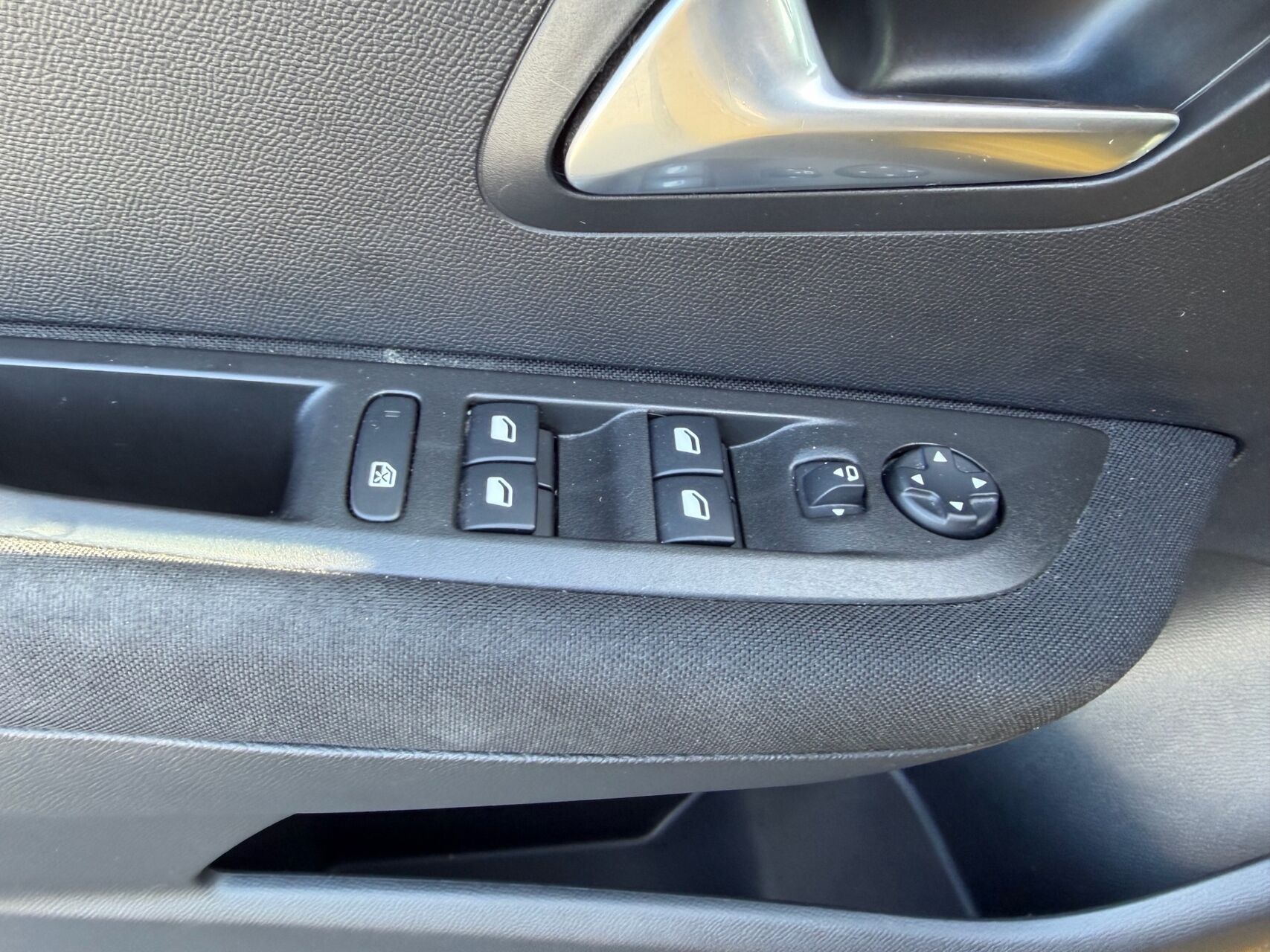 Billede af Peugeot 208 1,2 PureTech Prime 75HK 5d