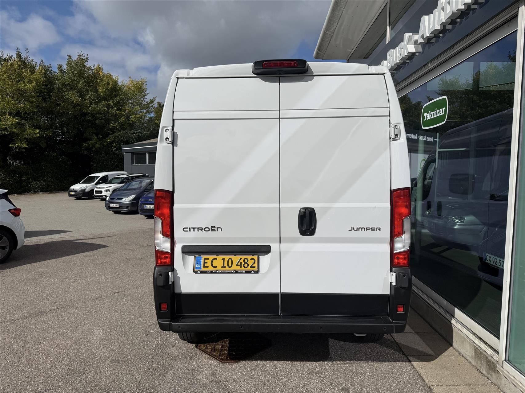 Billede af Citroën Jumper 35 L2H2 2,2 Blue HDi Masterline EAT8 180HK Van 8g Aut.