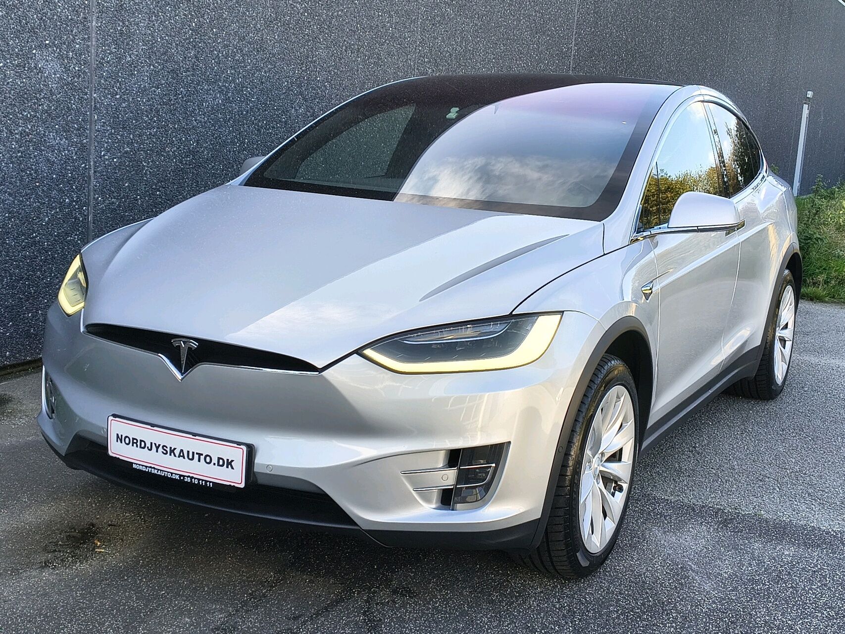 Billede af Tesla Model X 75D EL AWD 525HK 5d Aut.