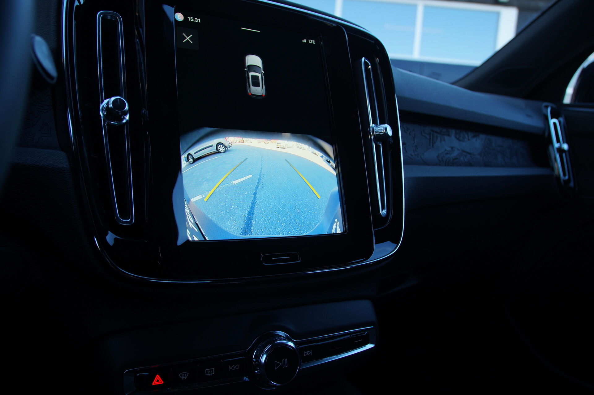 Billede af Volvo XC40 Recharge Extended Range Core 252HK 5d Aut. 