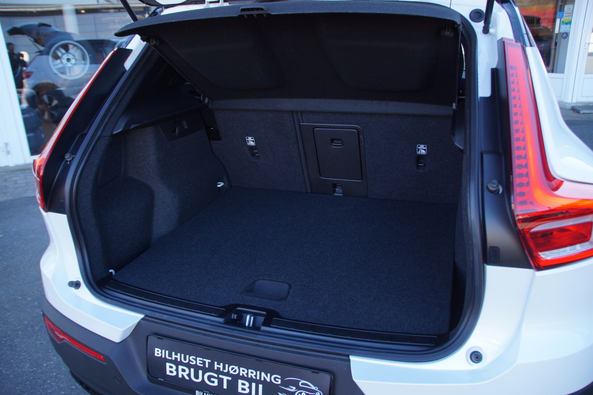 Billede af Volvo XC40 Recharge Extended Range Core 252HK 5d Aut. 