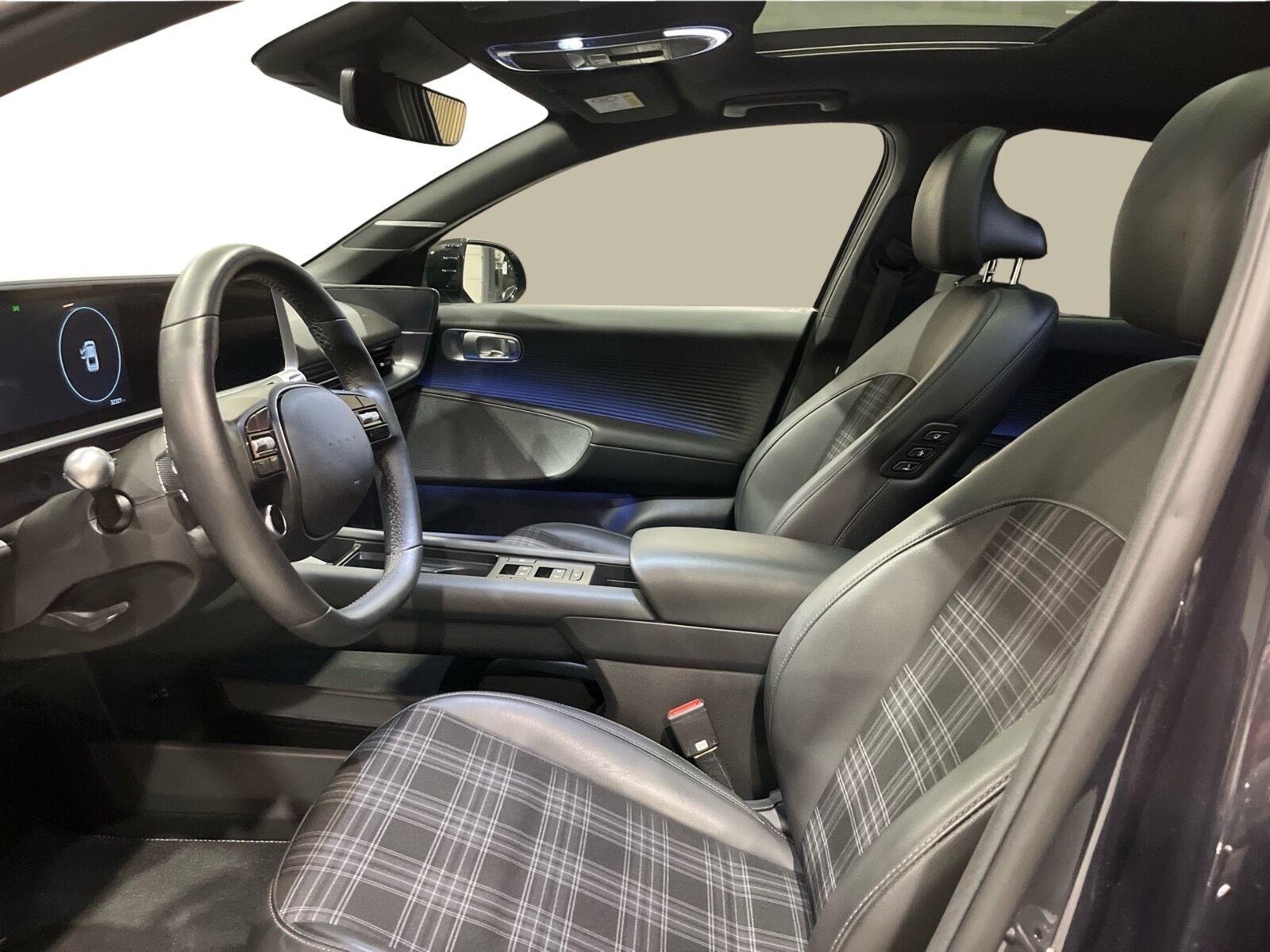 Billede af Hyundai Ioniq 6 Electric 77,4 kWh First Edition 4WD 325HK Aut. 