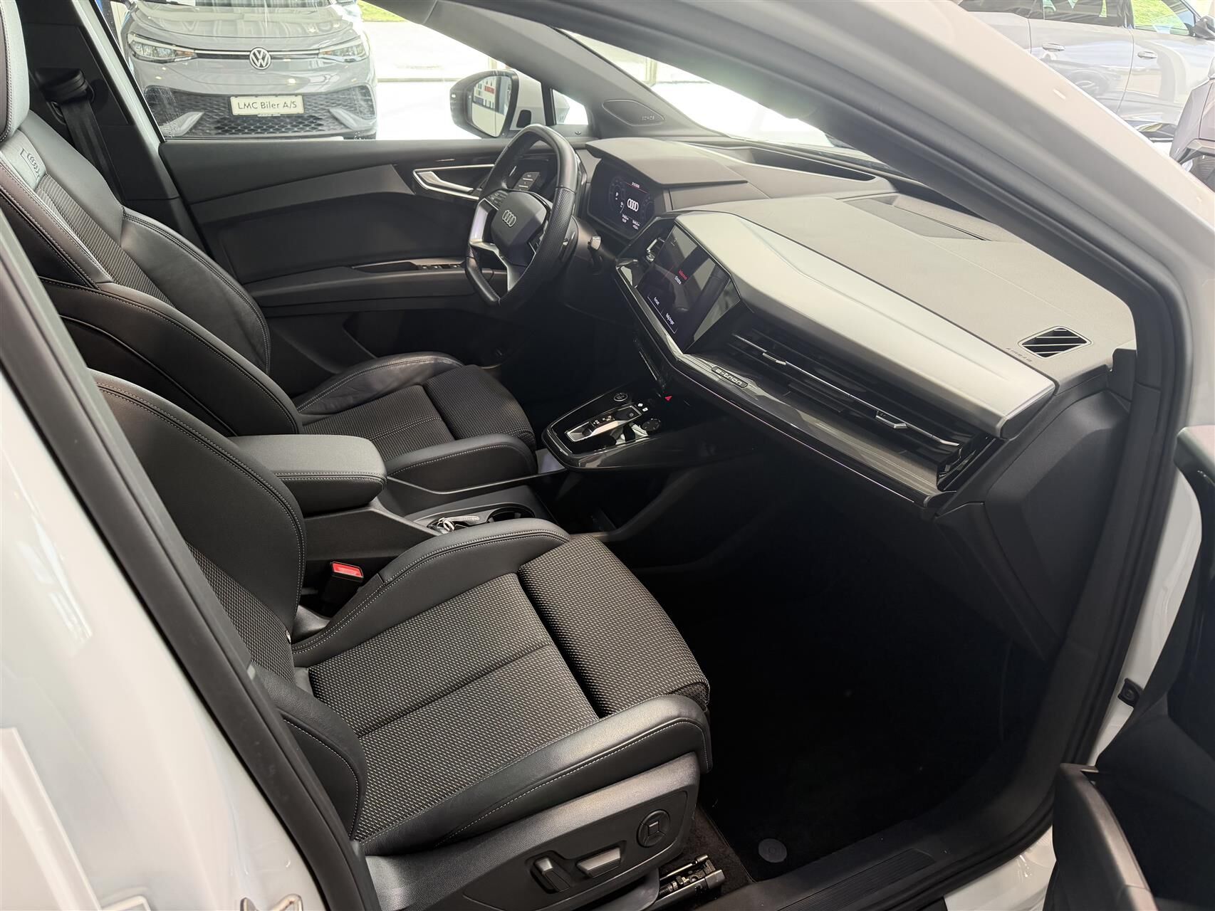 Billede af Audi Q4 50 E-tron Attitude Quattro 299HK 5d Aut.