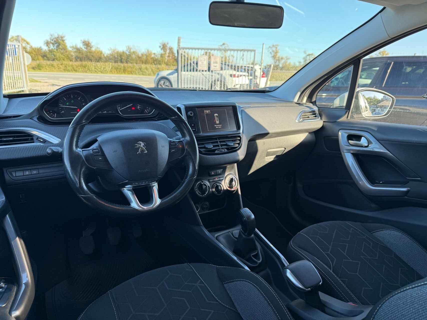 Billede af Peugeot 2008 1,6 BlueHDi Chili 100HK