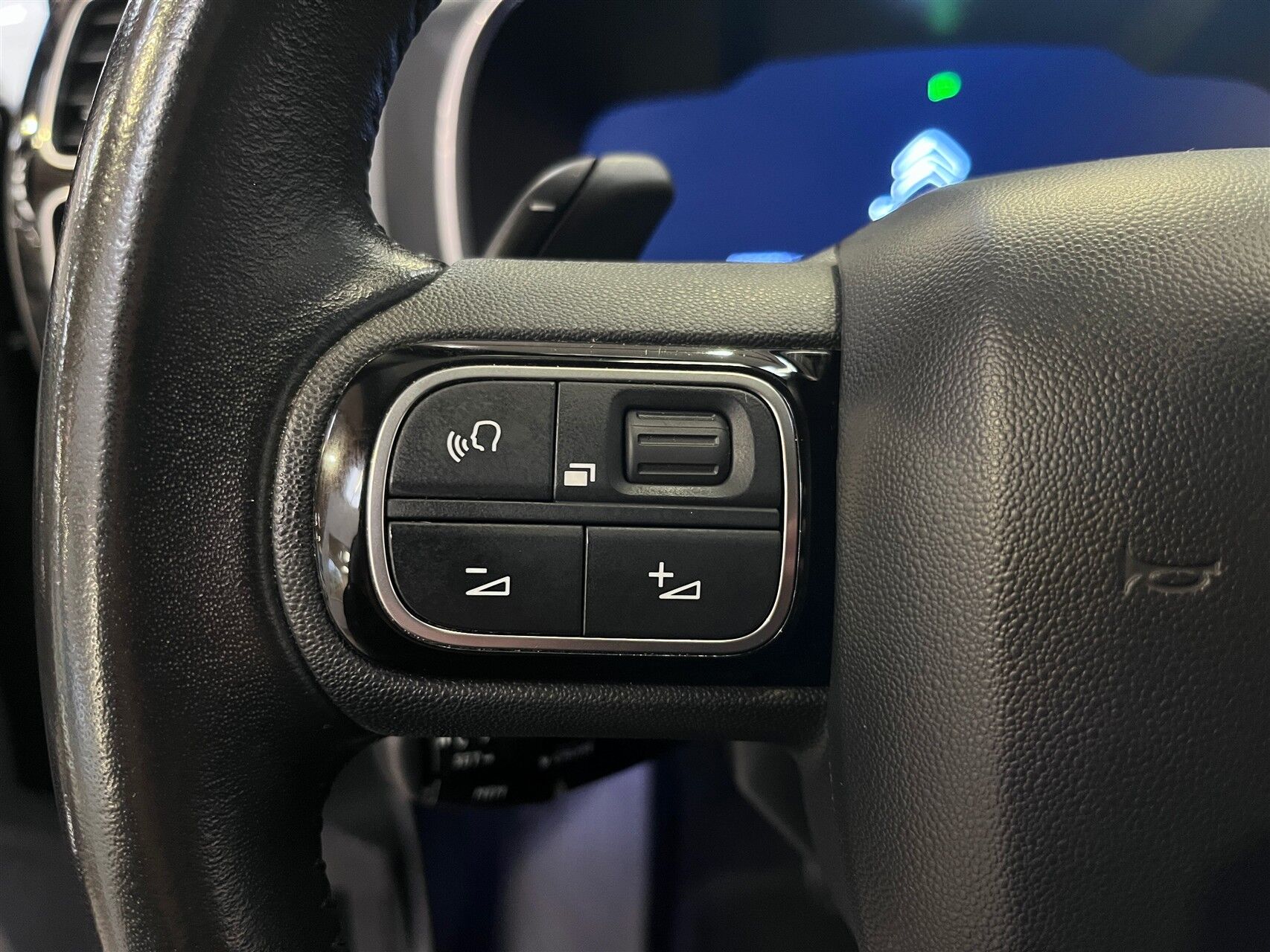 Billede af Citroën C5 Aircross 1,5 Blue HDi Platinum EAT8 start/stop 130HK 5d 8g Aut.