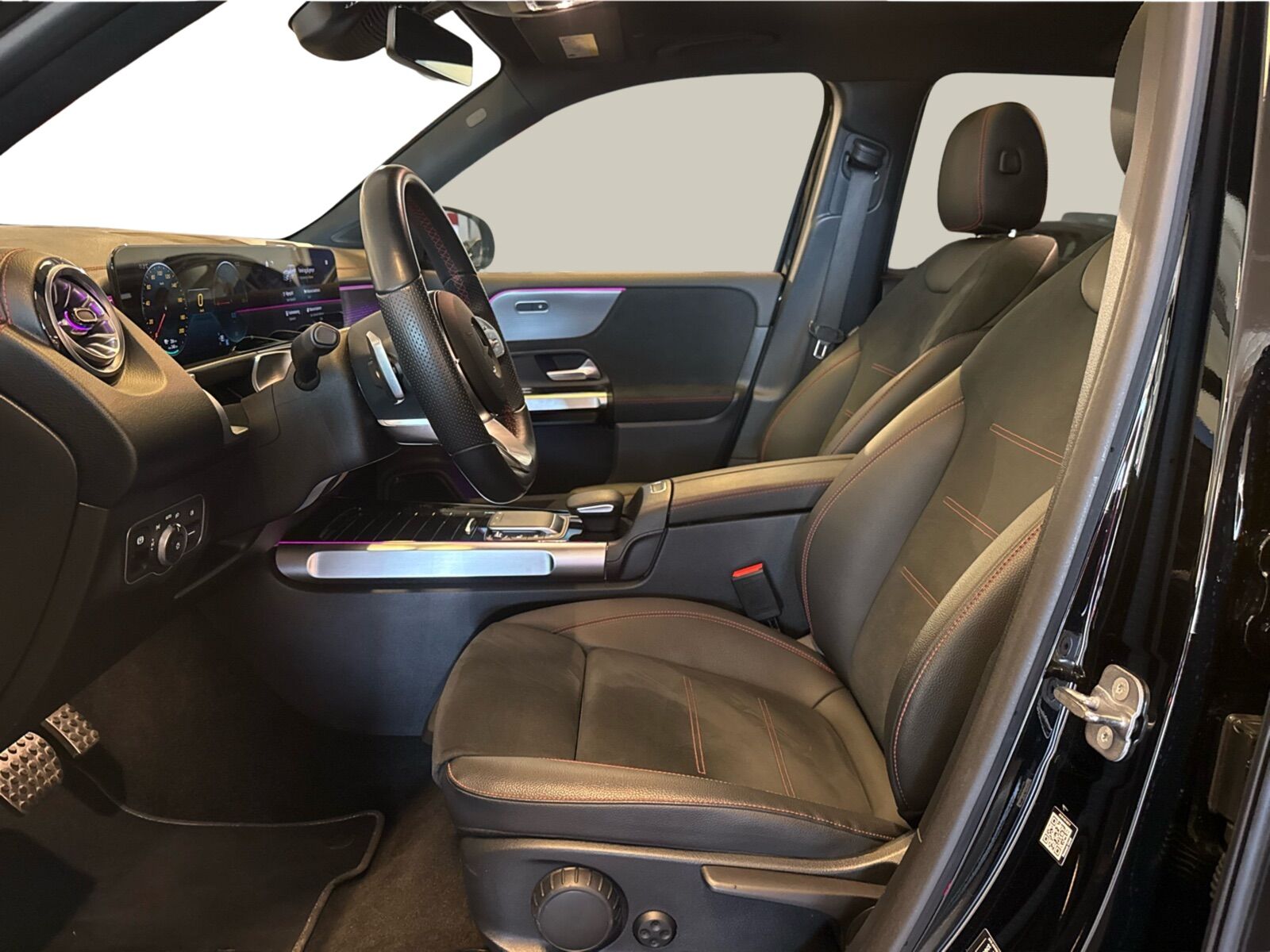 Billede af Mercedes-Benz EQB 250+ 7 pers. EL AMG Edition 190HK 5d Aut.