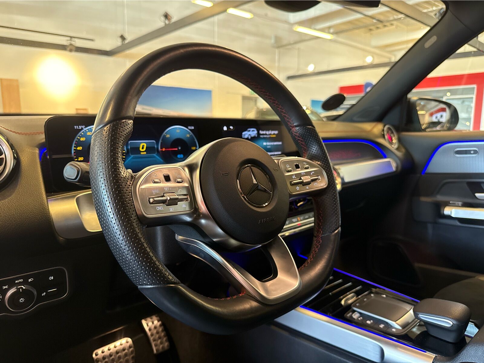 Billede af Mercedes-Benz EQB 250+ 7 pers. EL AMG Edition 190HK 5d Aut.