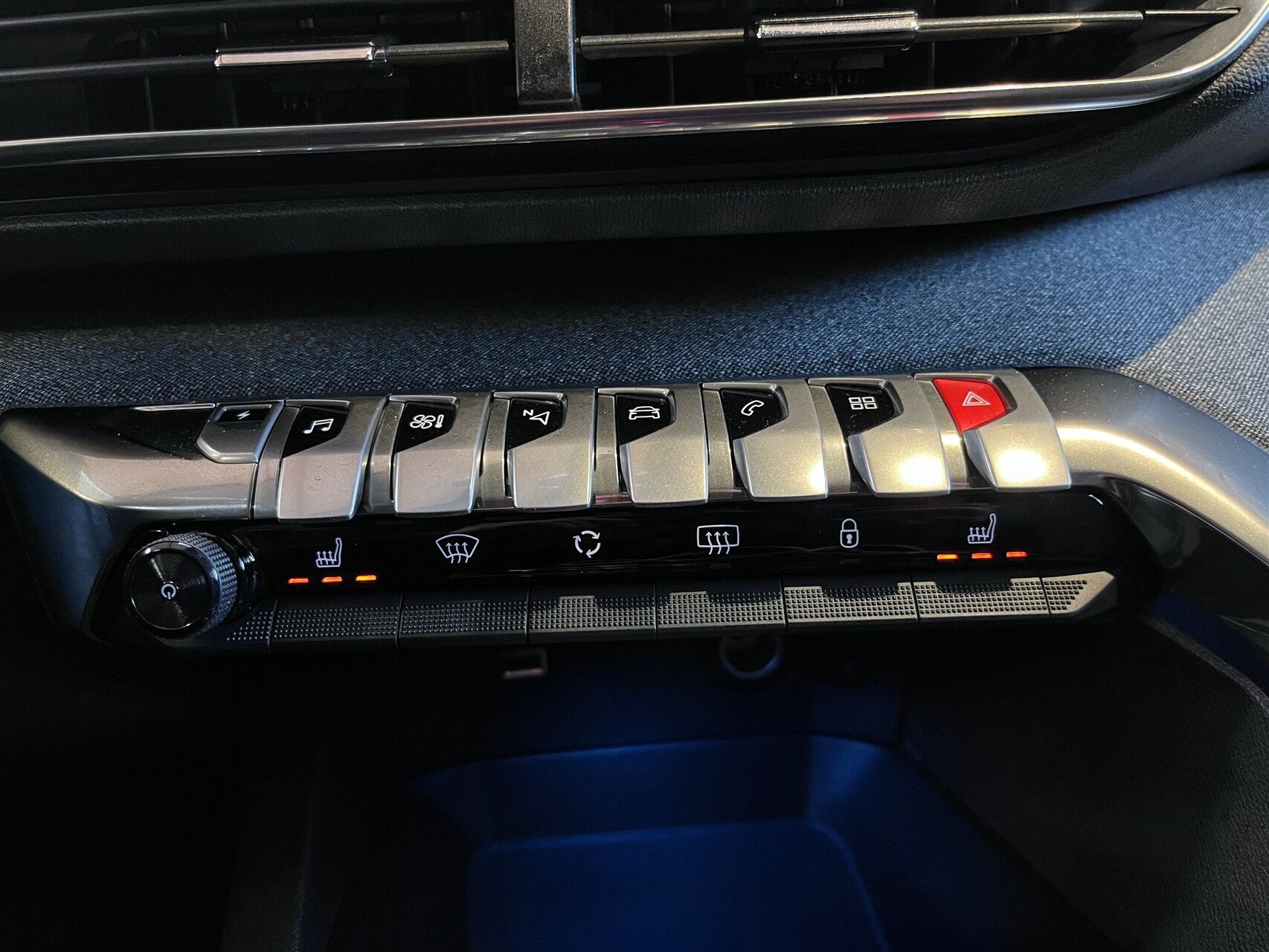 Billede af Peugeot 3008 1,6 PureTech  Plugin-hybrid Allure Pack EAT8 225HK 5d 8g Aut.