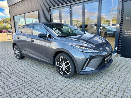 MG MG4 Electric EL Luxury 204HK 5d Aut.