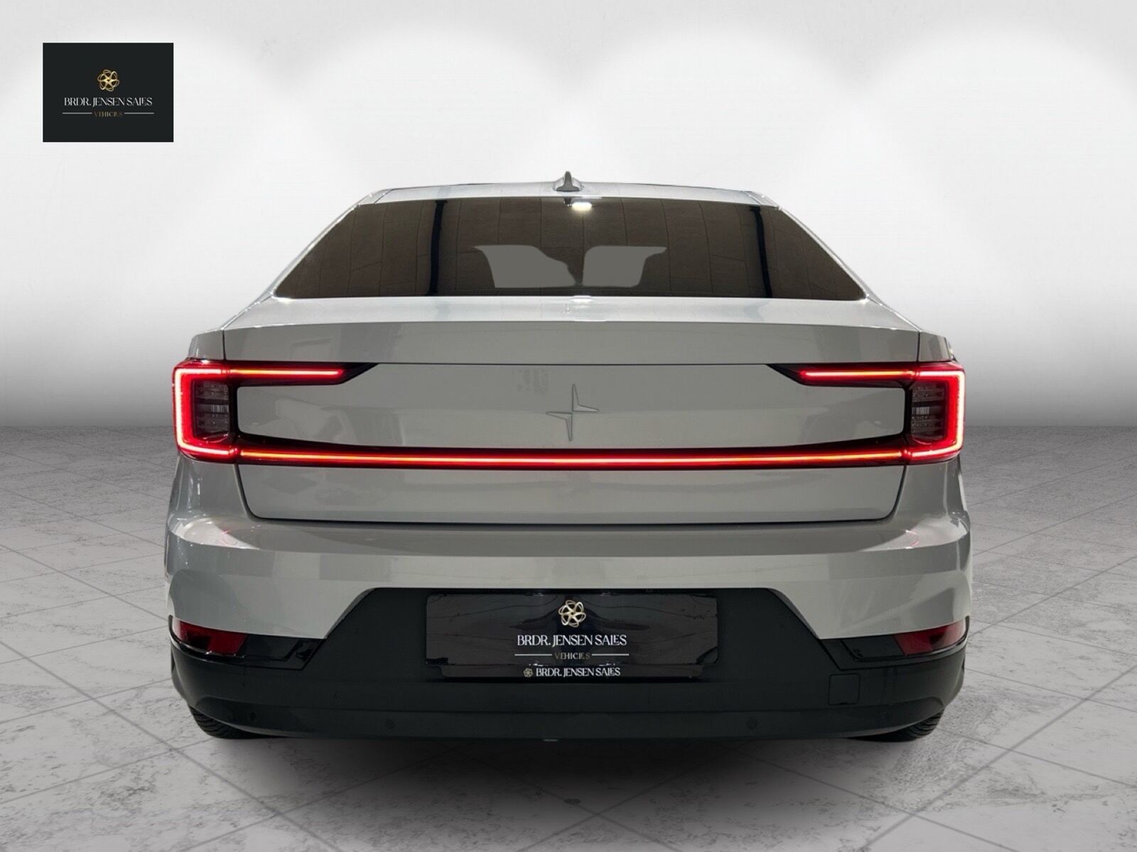 Billede af Polestar 2 EL Long Range Single motor Plus 231HK 5d Aut.