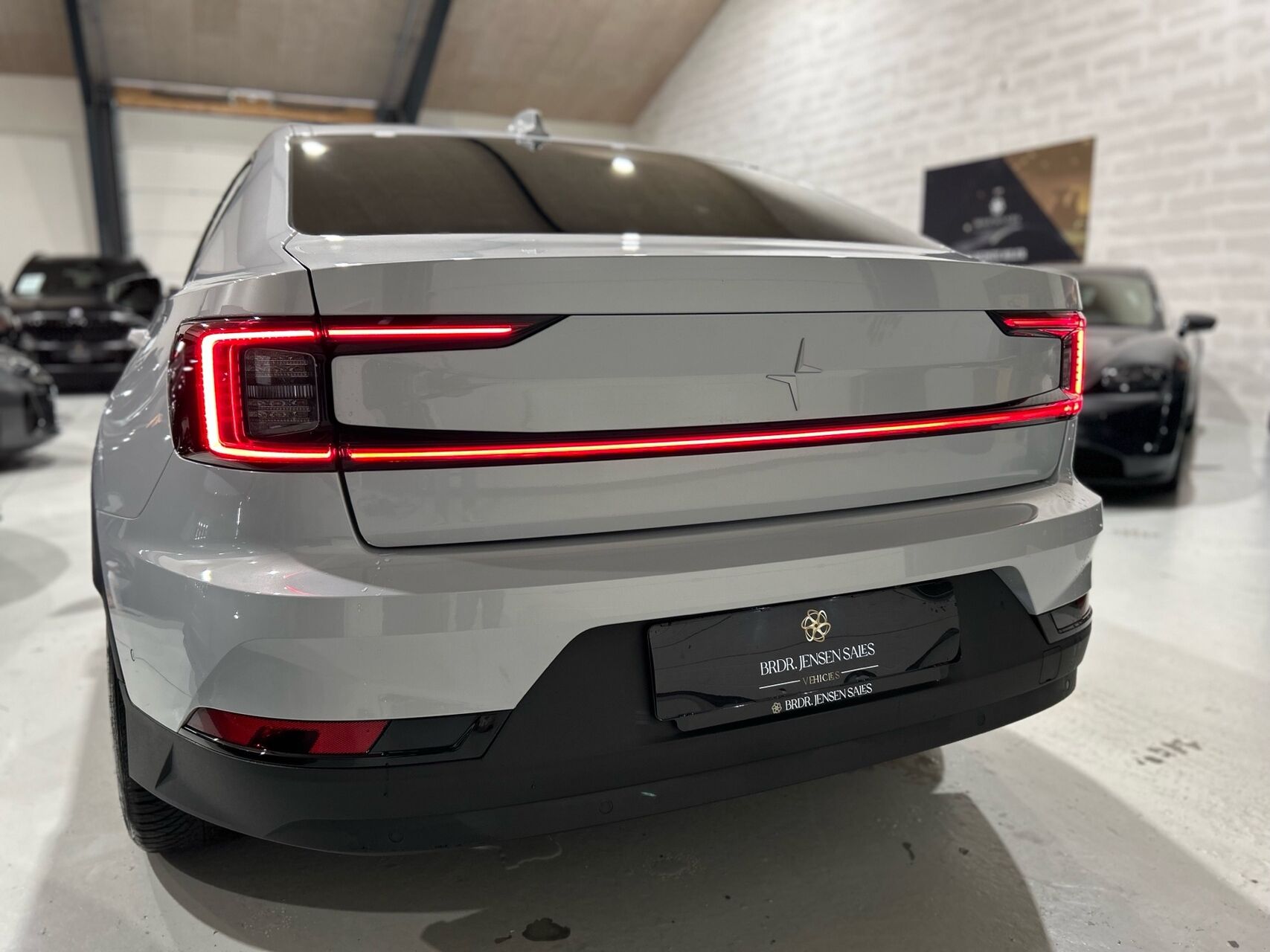 Billede af Polestar 2 EL Long Range Single motor Plus 231HK 5d Aut.