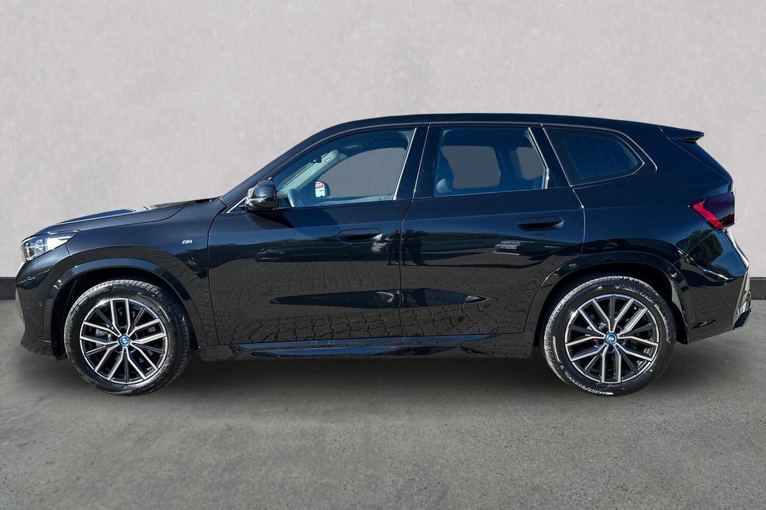 Billede af BMW iX1 xDrive30 EL M-Sport 4x4 313HK 5d Aut.