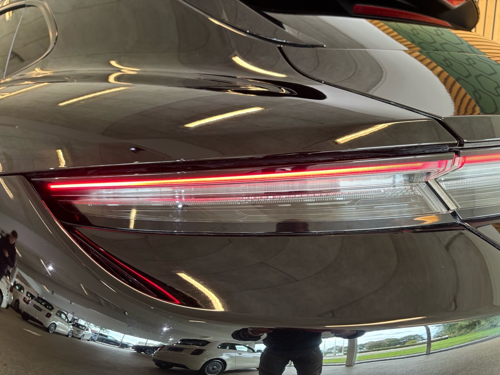Billede af Porsche Taycan Sport Turismo EL 381HK Stc Aut.