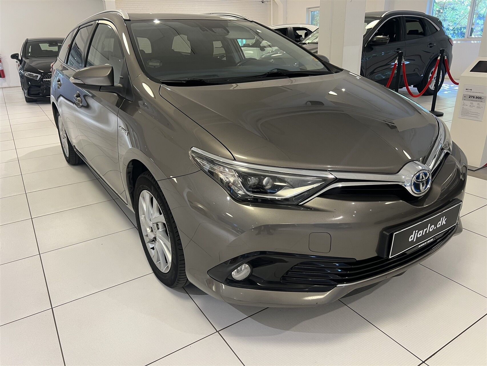 Billede af Toyota Auris Touring Sports 1,8 Hybrid H2 Comfort Safety Sense 136HK Stc Aut.