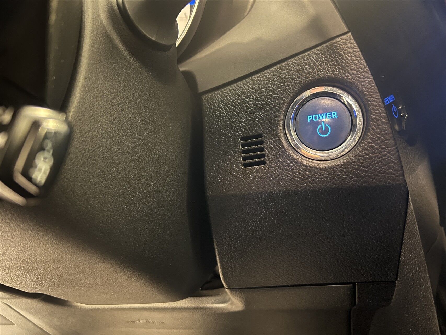 Billede af Toyota Auris Touring Sports 1,8 Hybrid H2 Comfort Safety Sense 136HK Stc Aut.