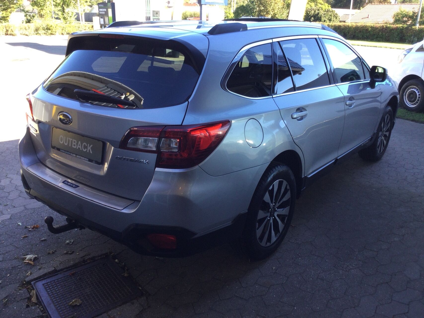 Billede af Subaru Outback 2,5 Summit AWD Lineartronic 175HK Stc 6g Aut.
