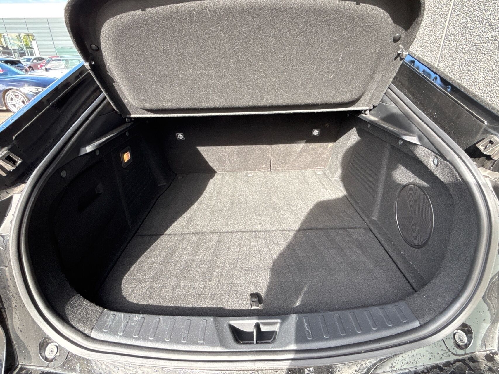 Billede af Mazda 6e EL Takumi Plus 258HK 5d Aut.
