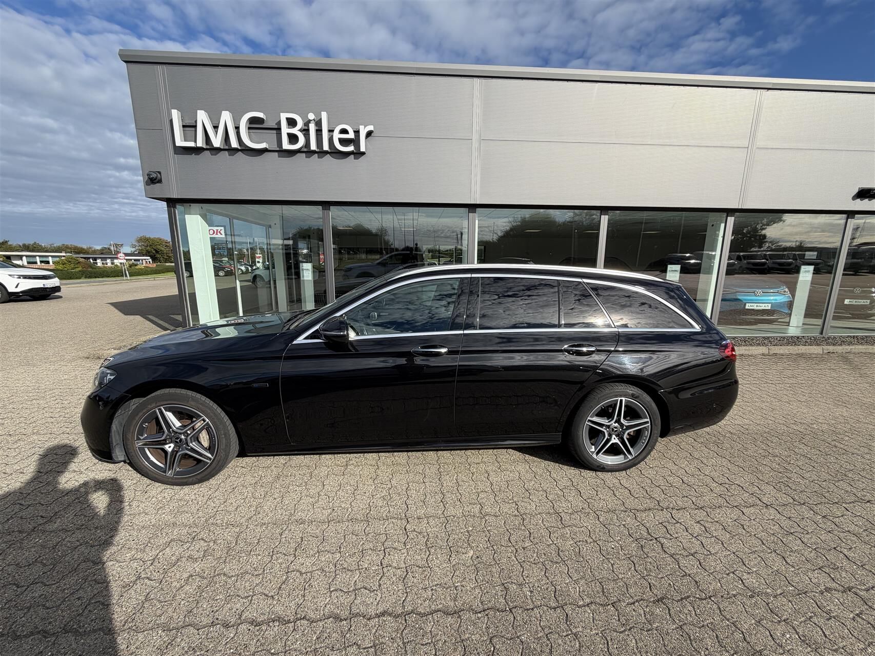 Billede af Mercedes-Benz E300 de T 2,0 Plugin-hybrid 9G-Tronic 306HK Stc Aut.