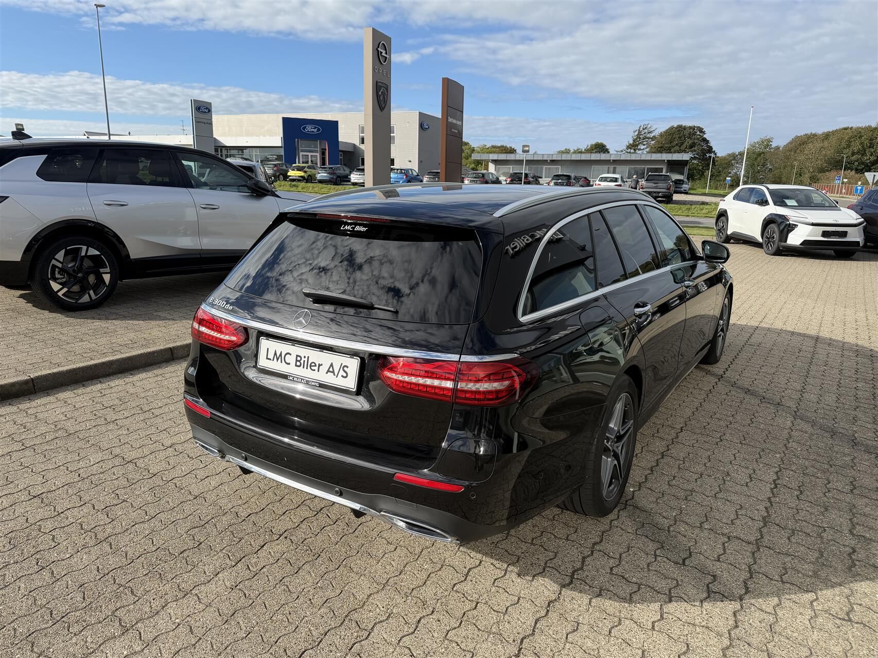 Billede af Mercedes-Benz E300 de T 2,0 Plugin-hybrid 9G-Tronic 306HK Stc Aut.
