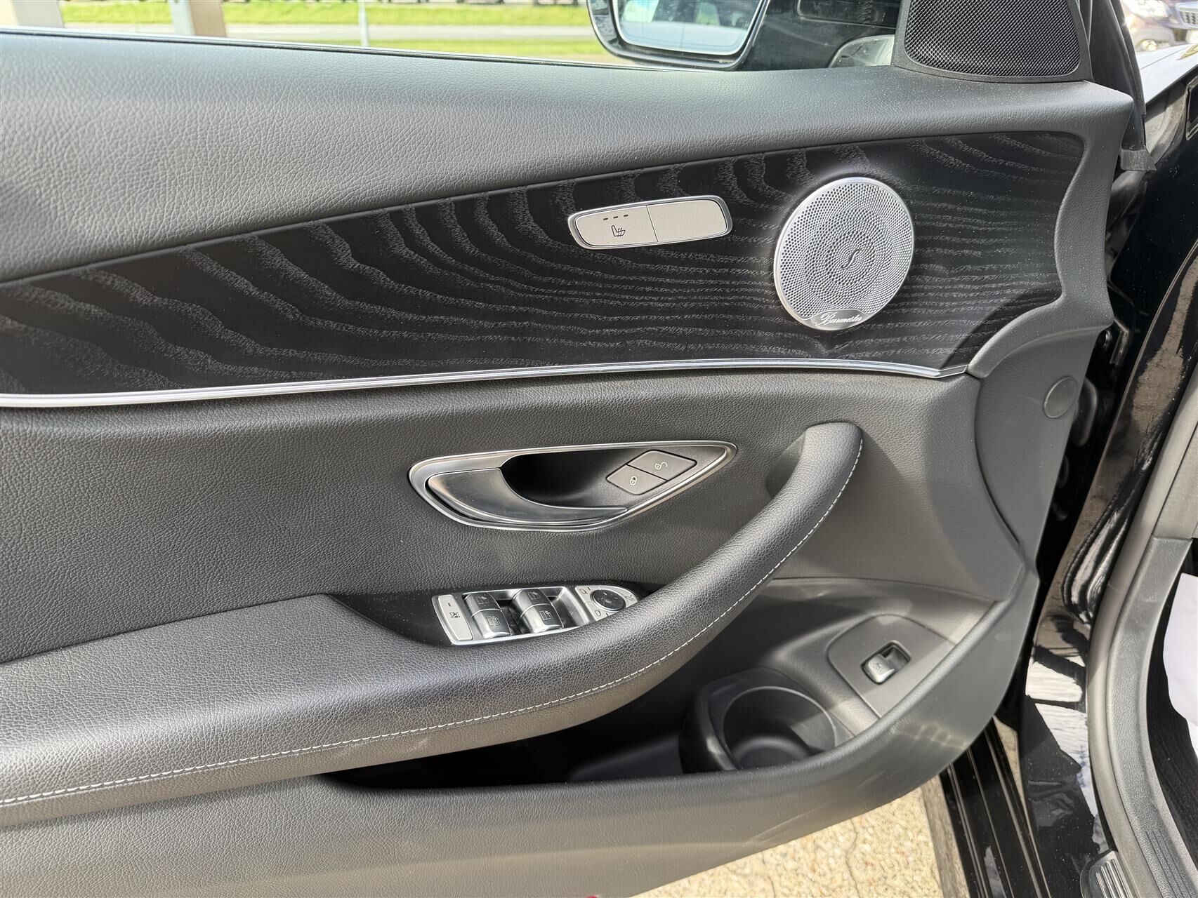 Billede af Mercedes-Benz E300 de T 2,0 Plugin-hybrid 9G-Tronic 306HK Stc Aut.
