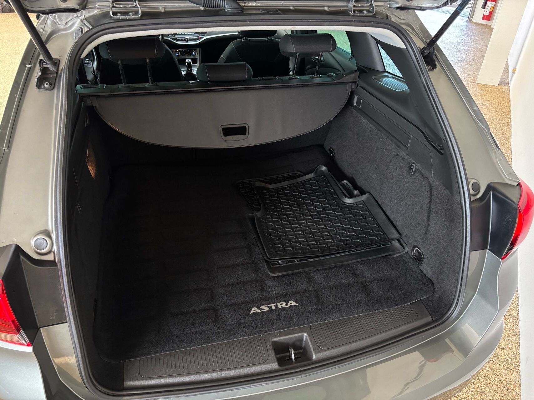 Billede af Opel Astra Sports Tourer 1,0 Turbo ECOTEC Excite 105HK Stc