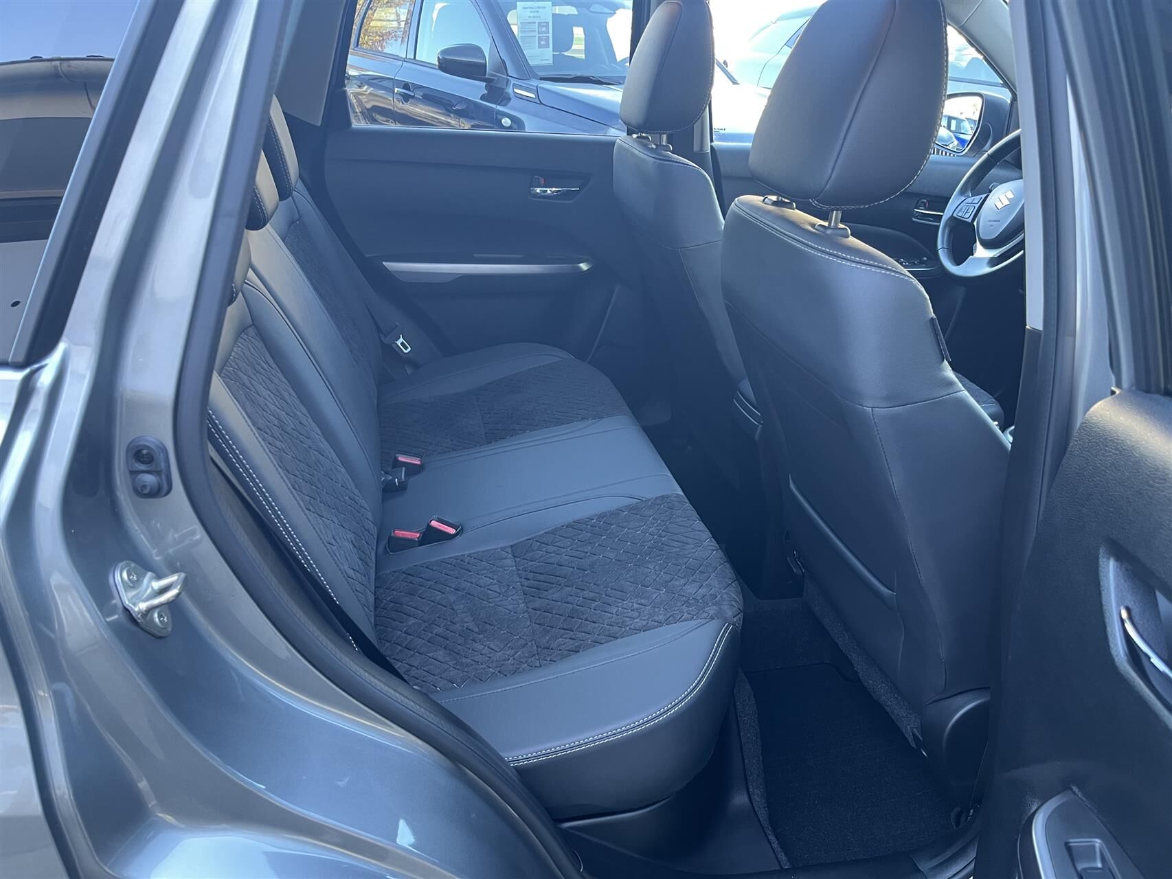 Billede af Suzuki Vitara 1,4 Boosterjet  Mild hybrid Adventure 129HK 5d 6g Aut.