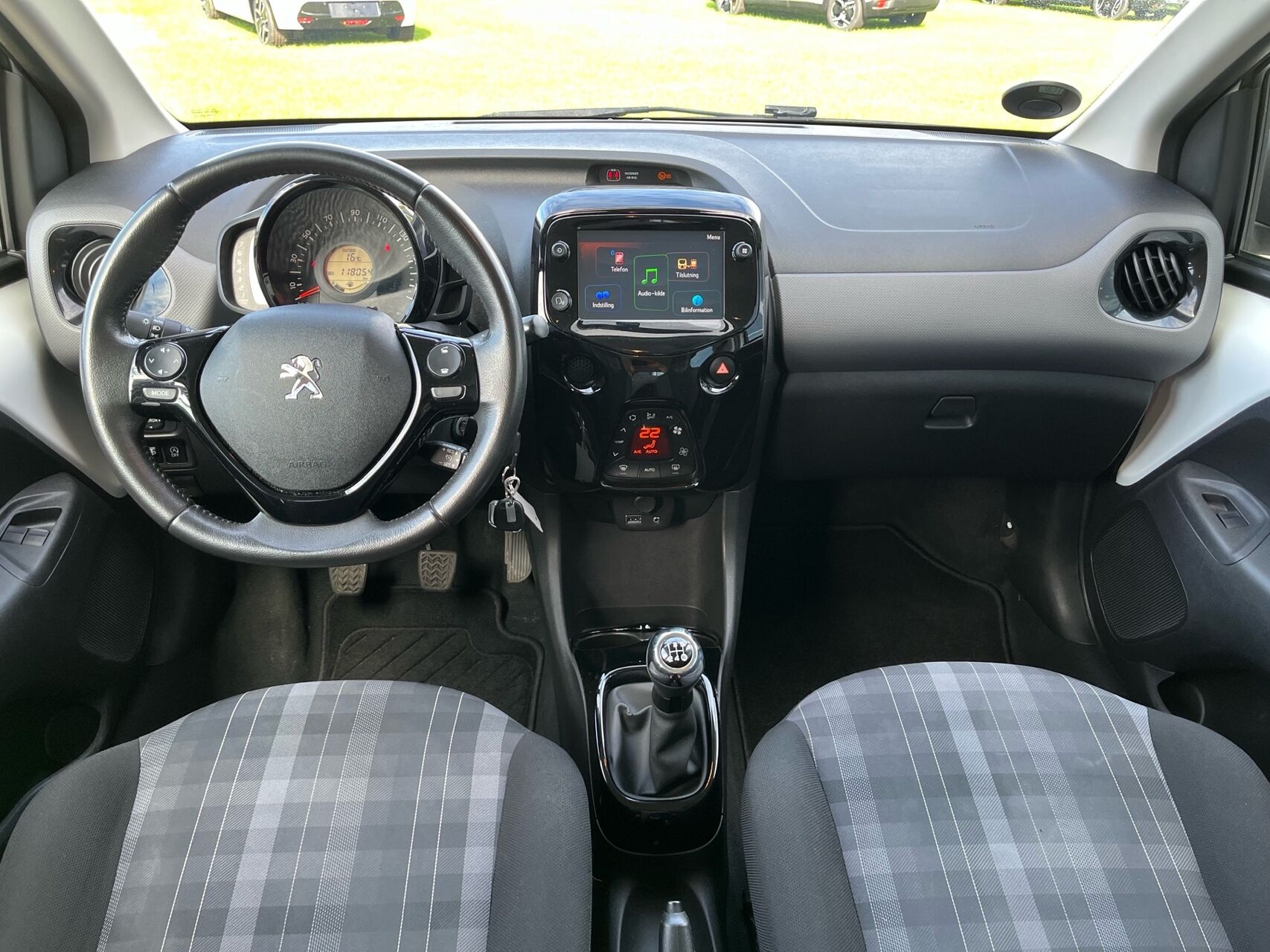 Billede af Peugeot 108 1,0 e-Vti Allure+ 72HK 5d