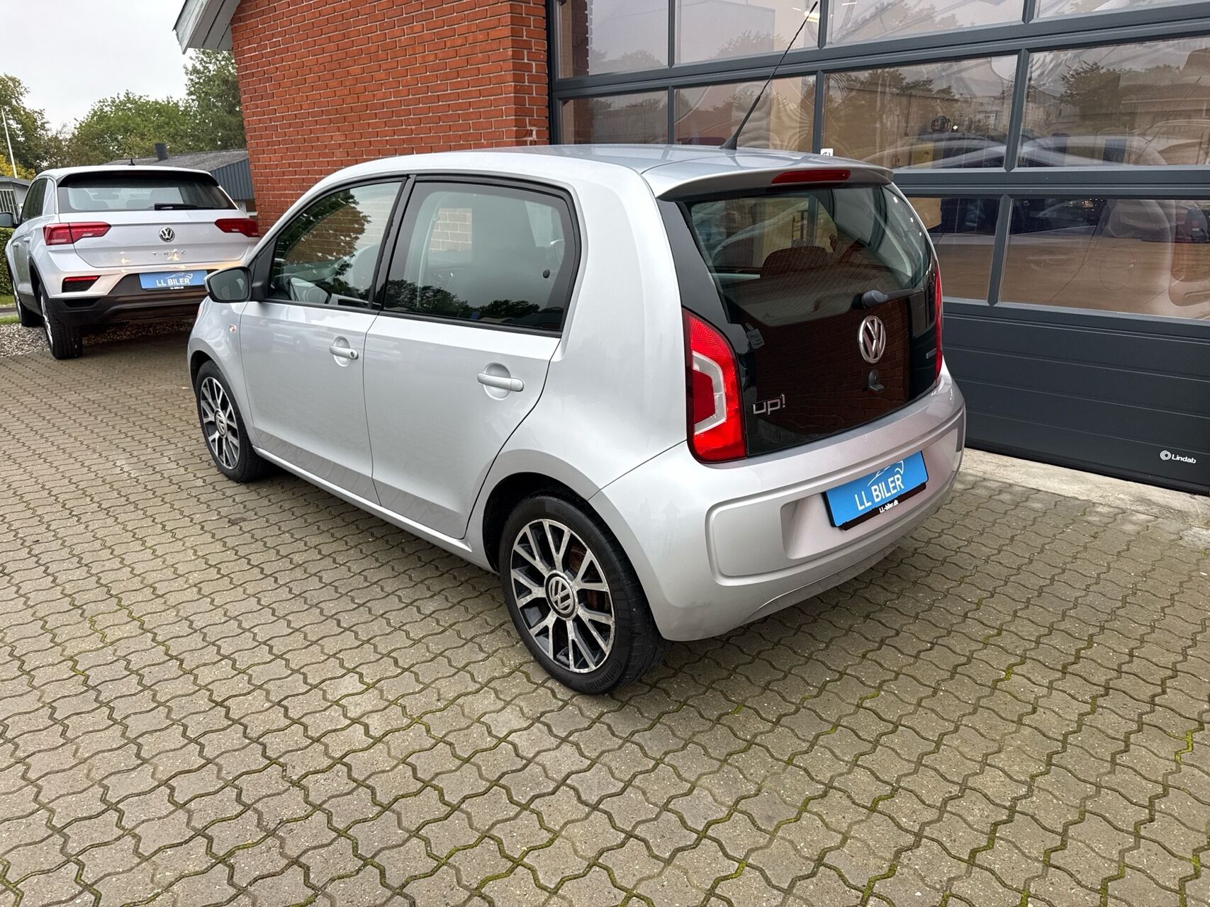 Billede af VW up 1,0 MPI BMT High 75HK 5d