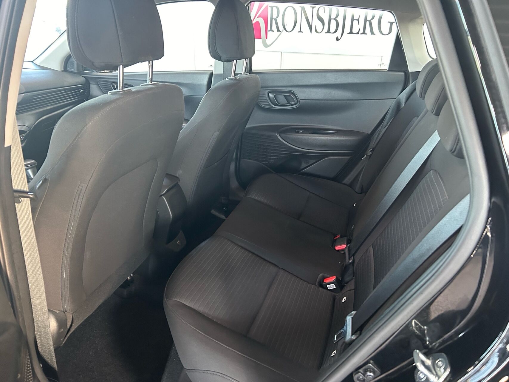 Billede af Hyundai i20 1,0 T-GDI Essential Komfort DCT 100HK 5d 7g Aut.