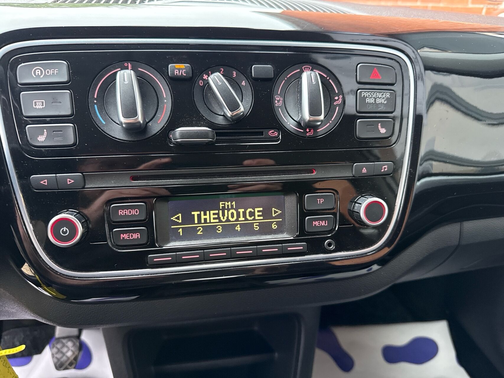 Billede af VW up 1,0 MPI BMT High 75HK 5d