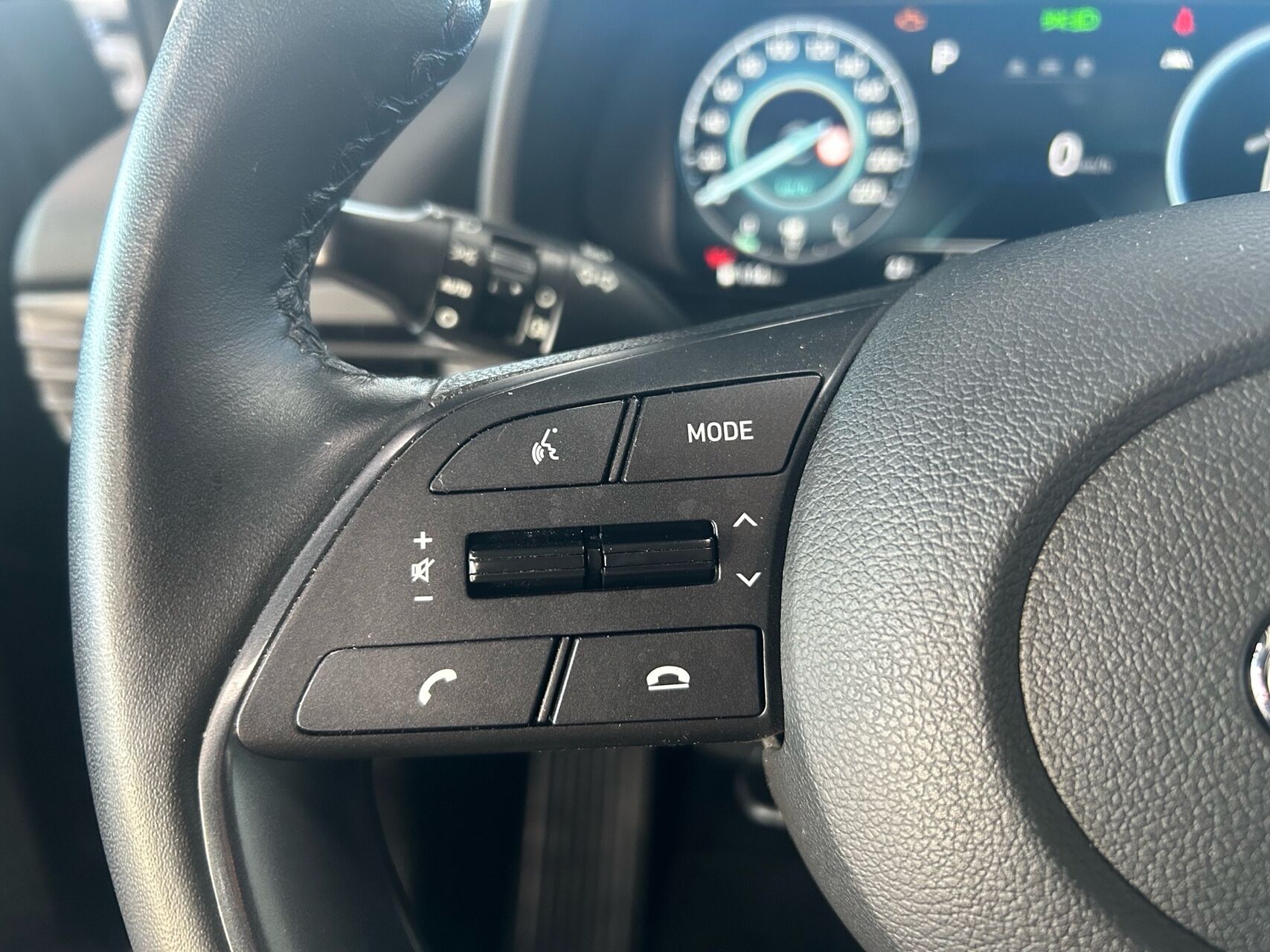 Billede af Hyundai i20 1,0 T-GDI Essential Komfort DCT 100HK 5d 7g Aut.