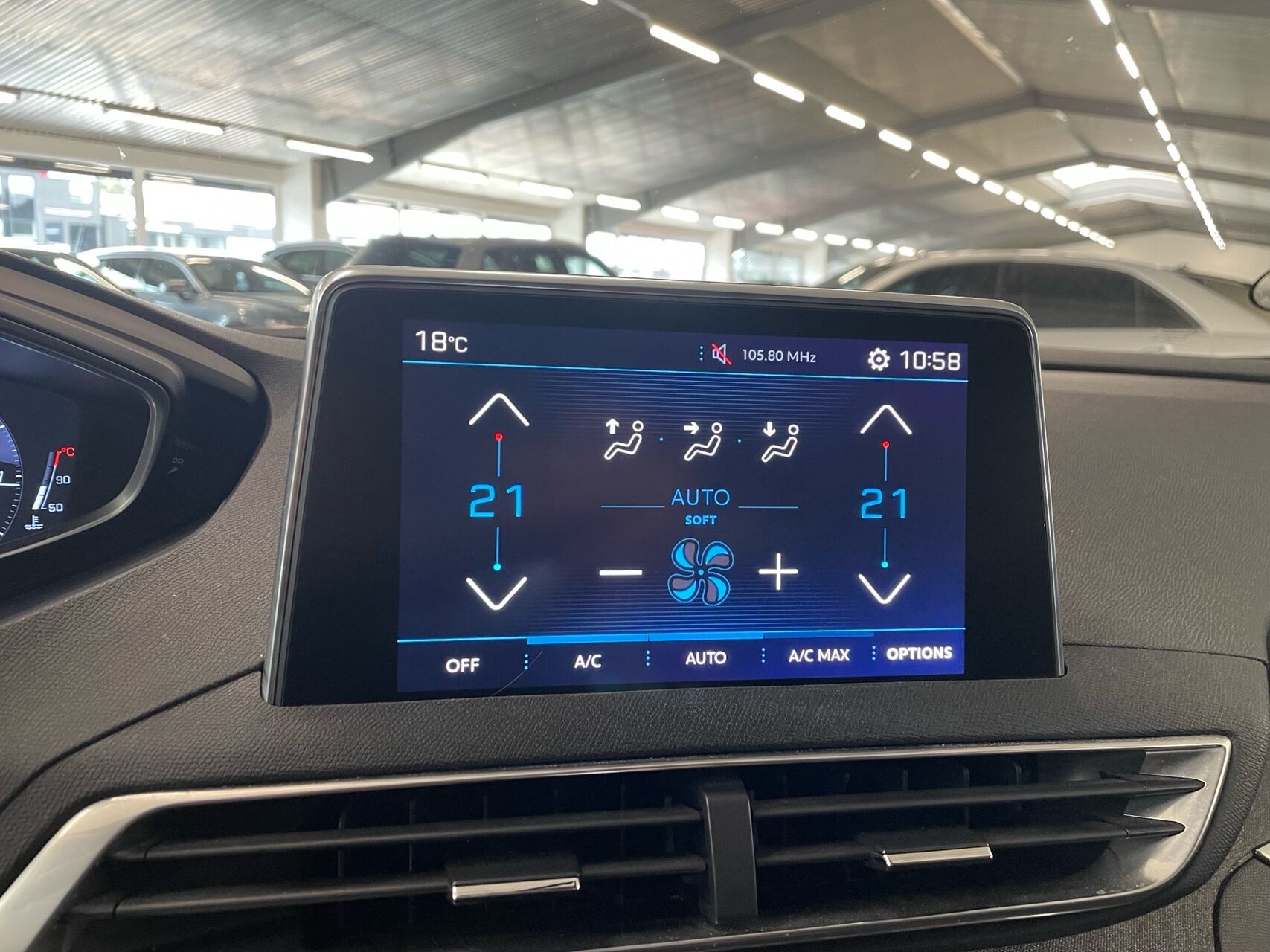 Billede af Peugeot 3008 1,2 e-THP Allure 130HK 5d 6g