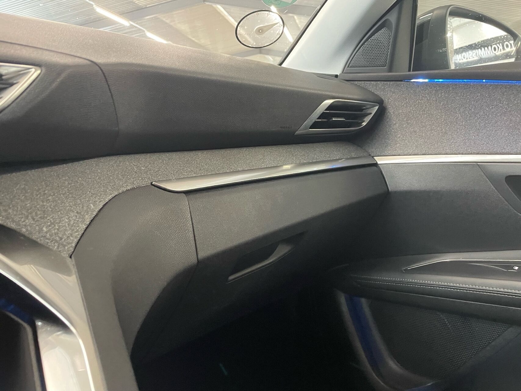 Billede af Peugeot 3008 1,2 e-THP Allure 130HK 5d 6g