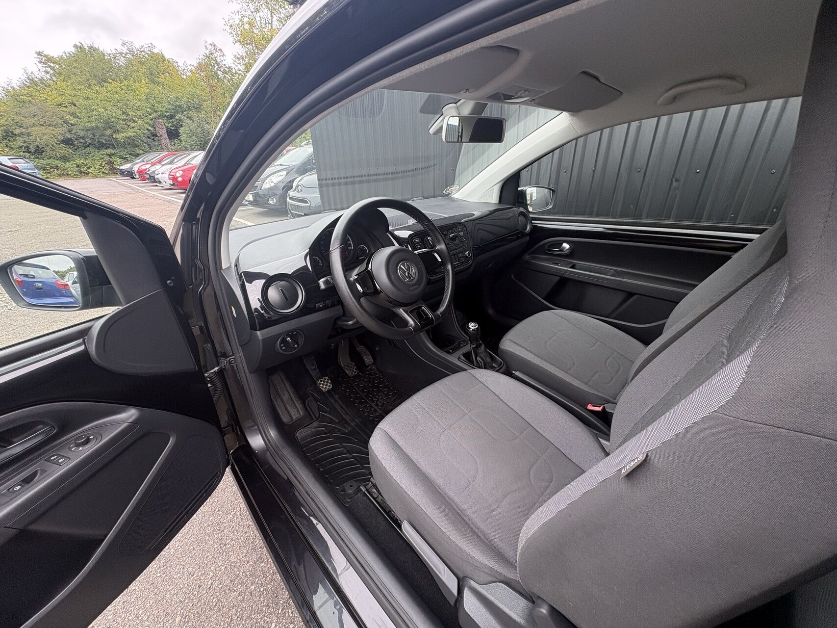 Billede af VW up 1,0 MPI BMT Move 60HK 3d