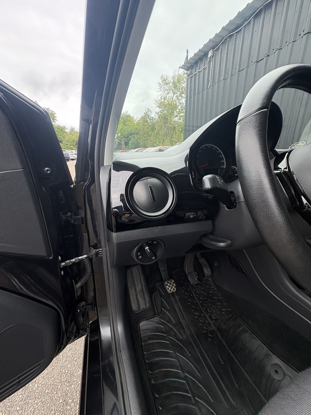 Billede af VW up 1,0 MPI BMT Move 60HK 3d