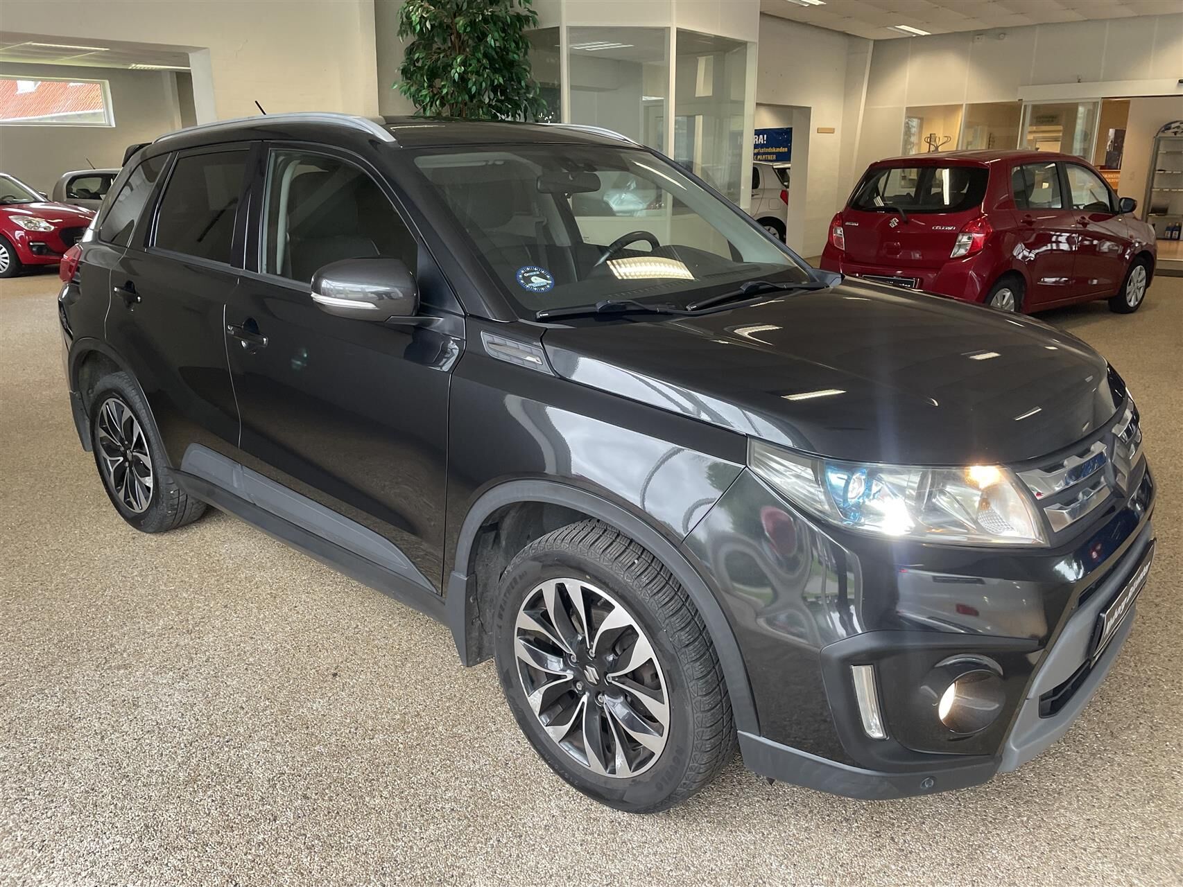 Billede af Suzuki Vitara 1,6 DDIS Exclusive 120HK 5d