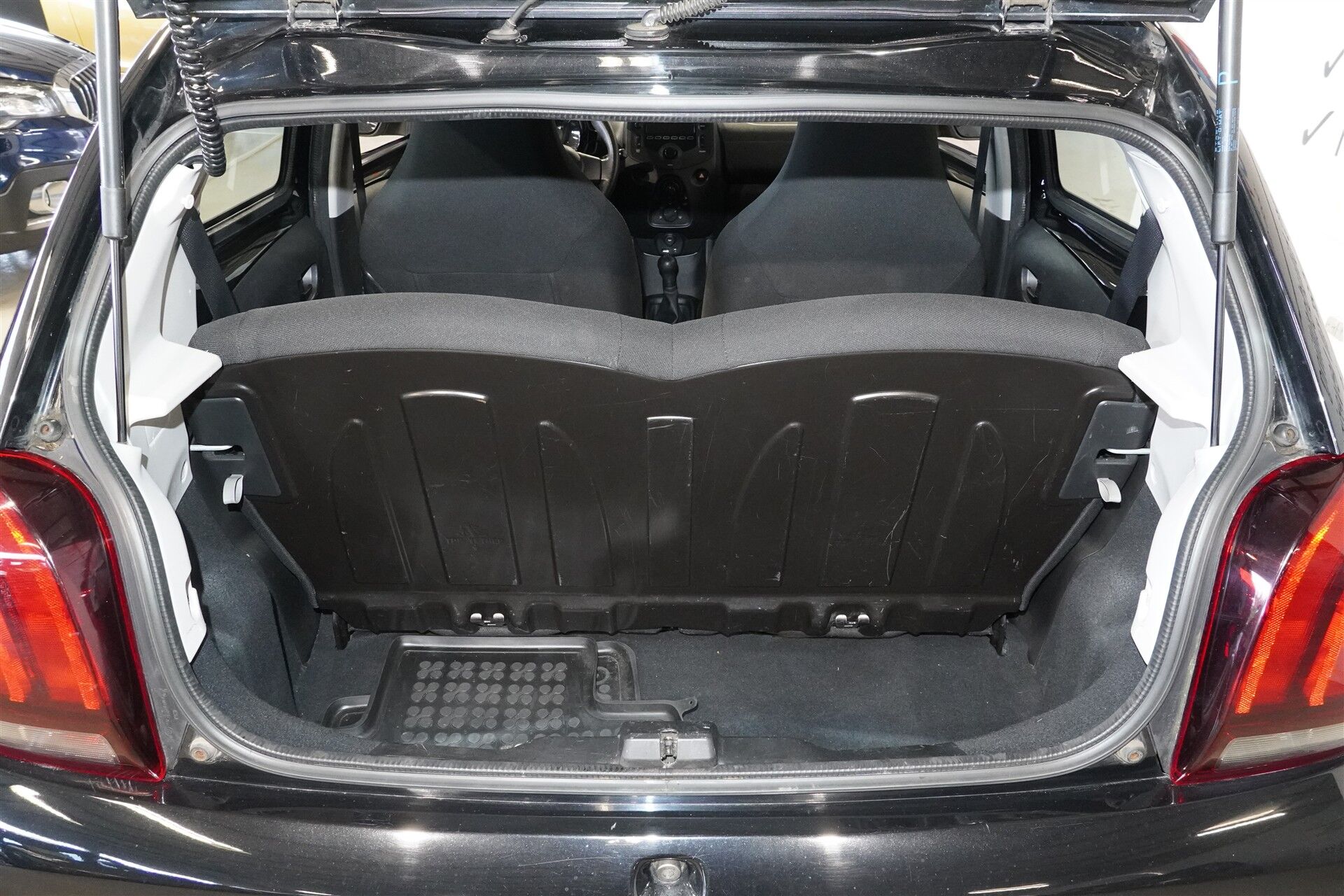 Billede af Peugeot 108 1,0 e-Vti Access 69HK 5d