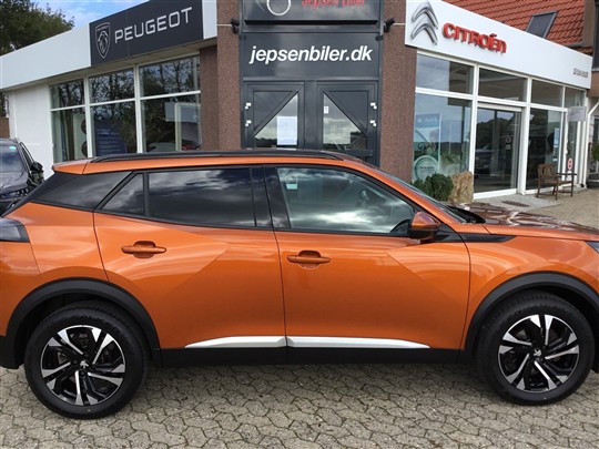 Peugeot 2008 1,5 BlueHDi Allure Pack 100HK 5d 6g