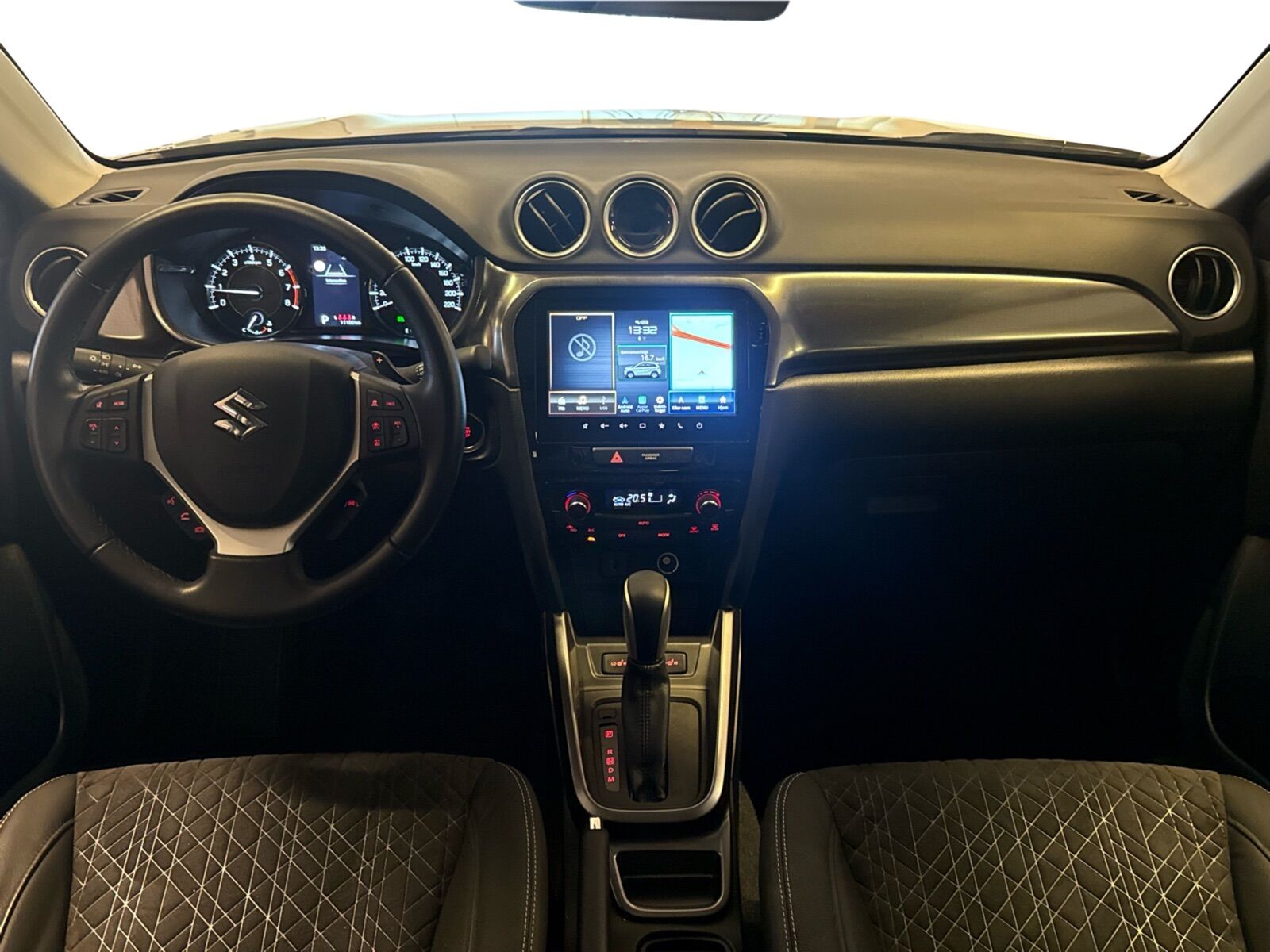 Billede af Suzuki Vitara 1,4 Adventure 110HK 5d 6g Aut.