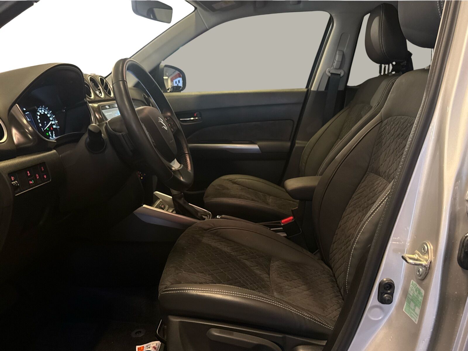 Billede af Suzuki Vitara 1,4 Adventure 110HK 5d 6g Aut.