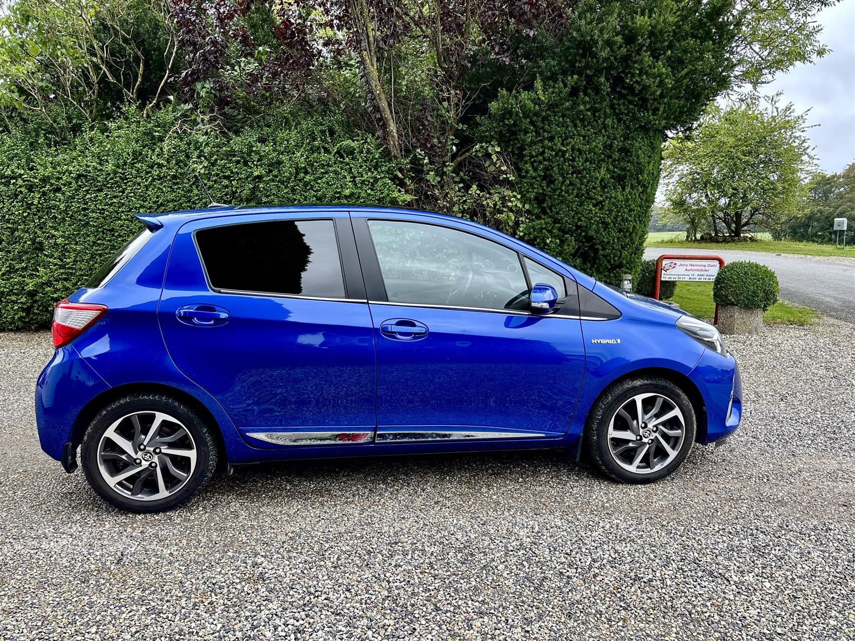 Billede af Toyota Yaris 1,5 Hybrid H3 Smartpakke E-CVT 100HK 5d Trinl. Gear