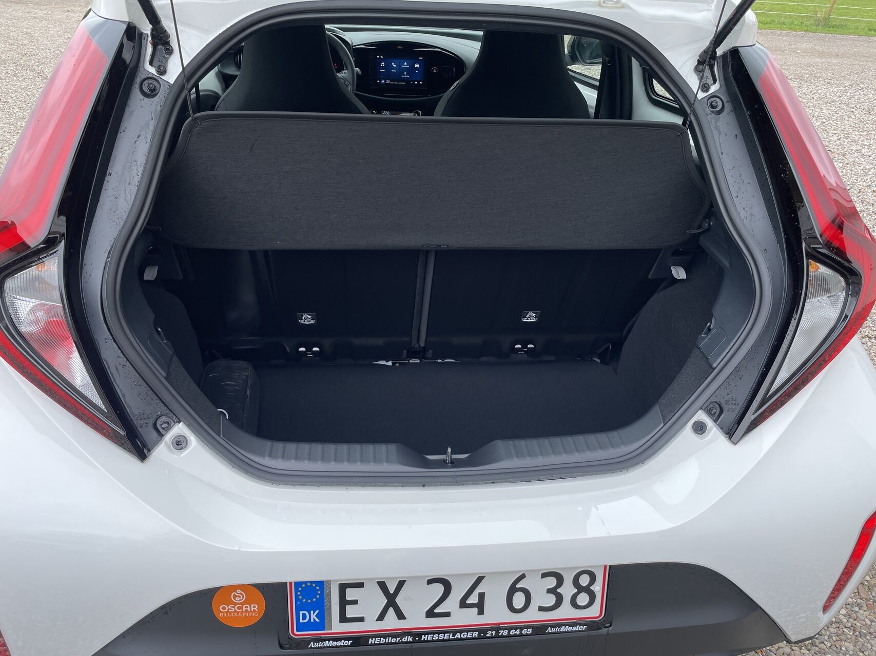 Billede af Toyota Aygo X 1,5 Hybrid Play CVT 116HK 5d Aut.