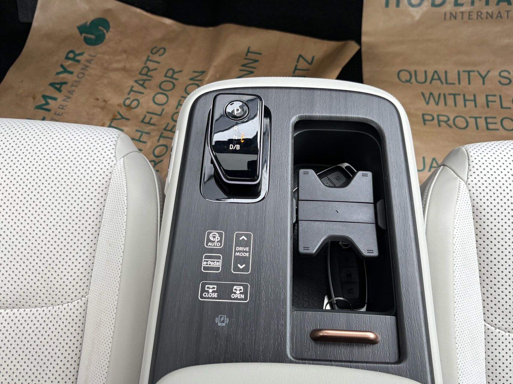 Billede af Nissan Ariya EL Evolve e-4orce 301HK 5d Aut.