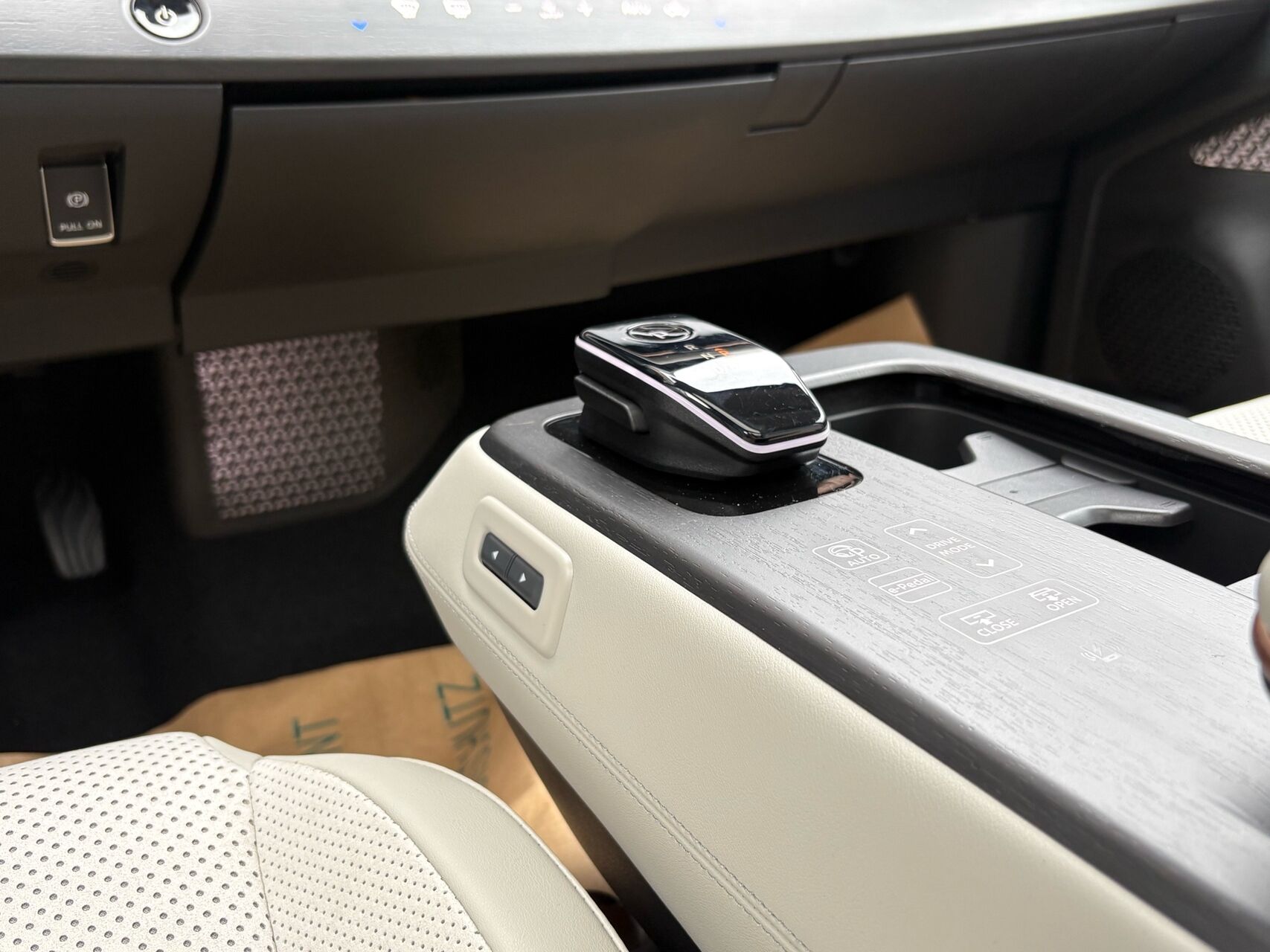 Billede af Nissan Ariya EL Evolve e-4orce 301HK 5d Aut.