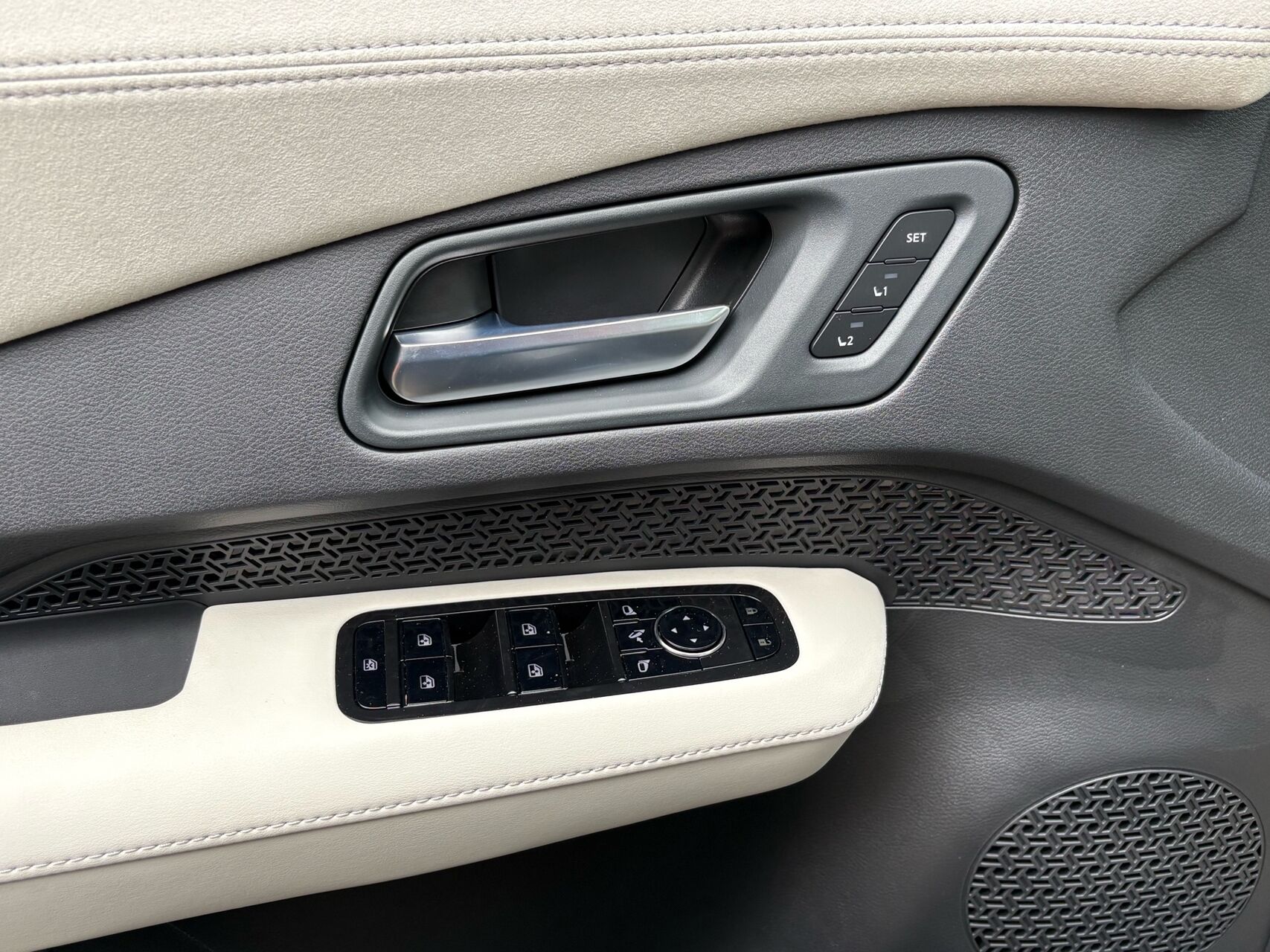 Billede af Nissan Ariya EL Evolve e-4orce 301HK 5d Aut.